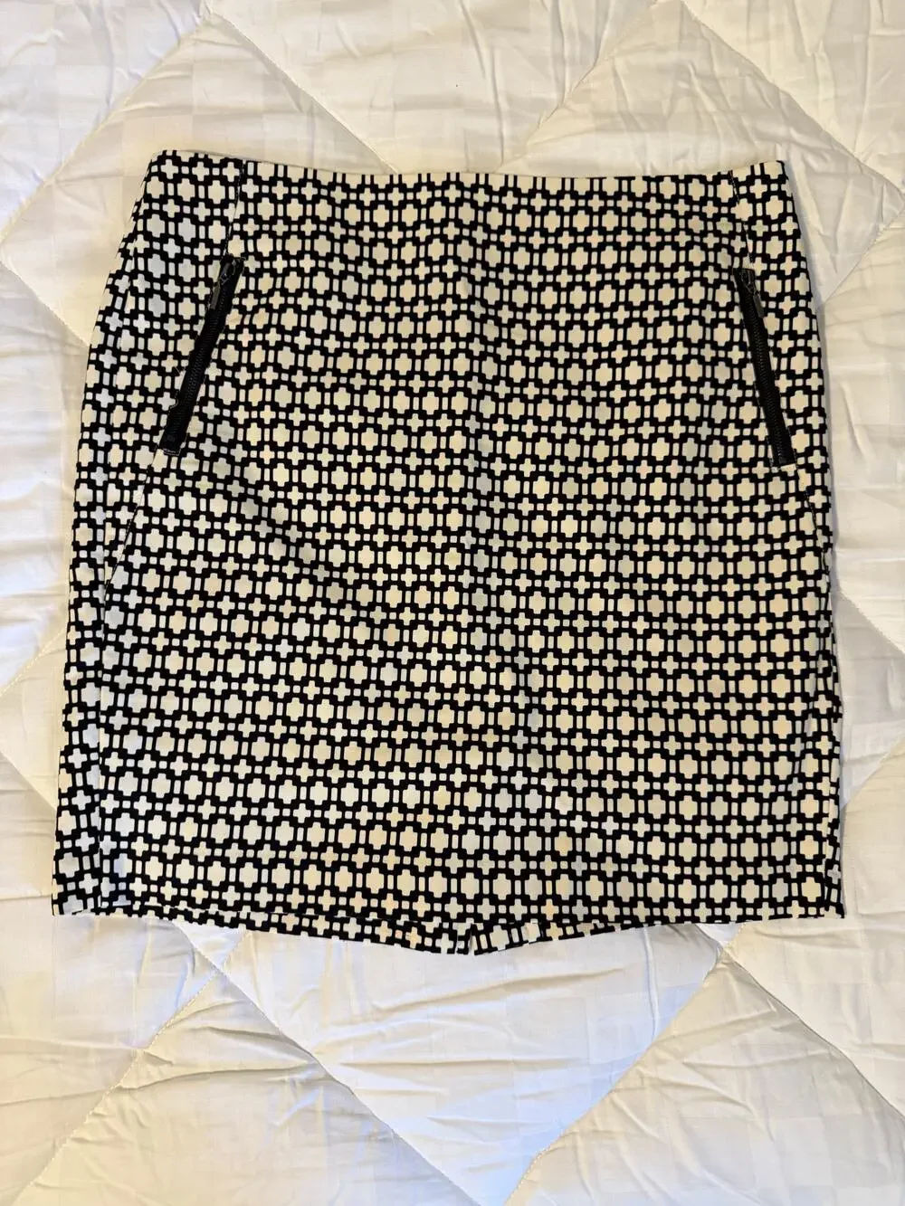 Kenar Cotton Skirt Black‎ & White Geometric Size 6 | Minimalist Preppy Office